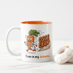 Caneca De Café Em Dois Tons Mesmo nos meus sonhos Dr. Cenoura estudante de med