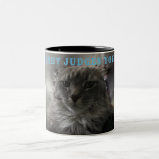 CANECA DE CAFÉ EM DOIS TONS MEU GATO TE JULGA