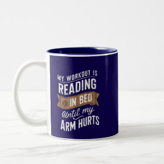 Caneca De Café Em Dois Tons Meu Trabalho É Ler Na Cama Até Meu Braço Dói