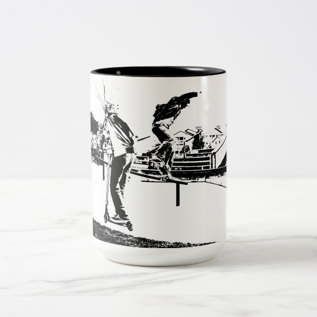 Caneca De Café Em Dois Tons Minha vida é Skateboard e Scootering (Centro)