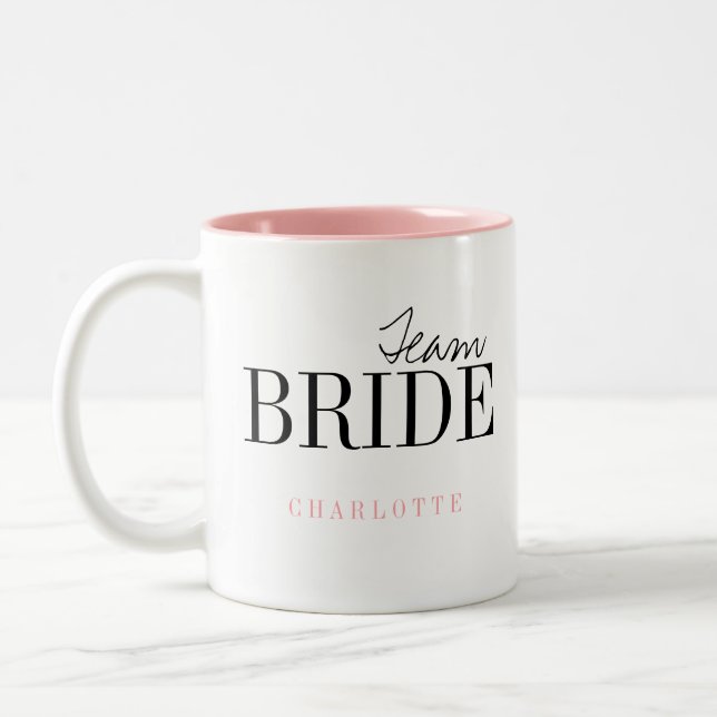 Caneca De Café Em Dois Tons Moderna Tipografia Personalizada Equipe Bride Mug (Esquerda)