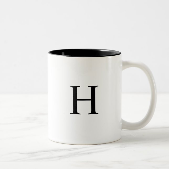 Caneca De Café Em Dois Tons Monograma Clássico Preto Elegante (Direita)