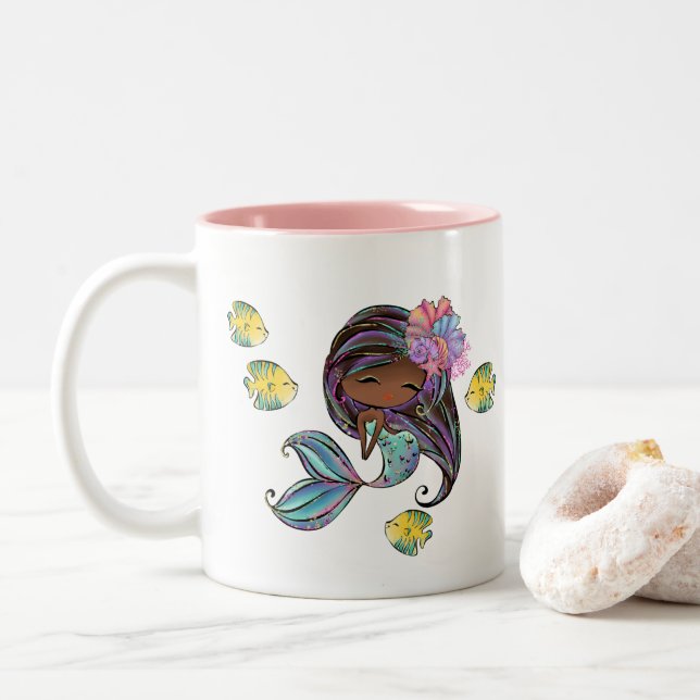 Caneca De Café Em Dois Tons monograma de amantes da sereia de praia fofa (Com Donut)