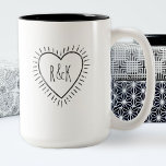 Caneca De Café Em Dois Tons Monograma de café cardíaco recém-casado<br><div class="desc">Uma caneca cardíaca personalizada de casais. Mug tem um coração puxado com suas iniciais dentro no coração. Personalize-o para o seu namorado ou namorada. Projetado para você pelo Blackberry Boulevard.</div>