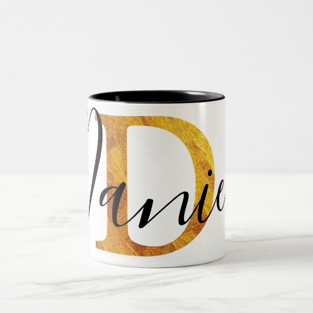 Caneca De Café Em Dois Tons Monograma do ouro "D" com nome personalizado (Centro)