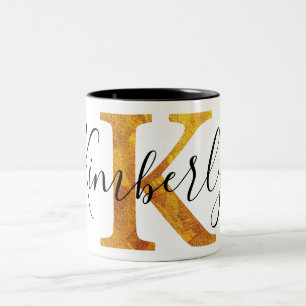 Caneca De Café Em Dois Tons Monograma do ouro "K" com nome personalizado