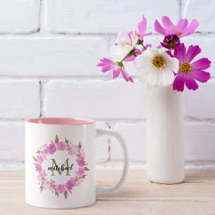 Caneca De Café Em Dois Tons Monograma floral do nome da grinalda da aguarela