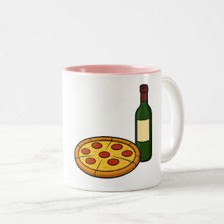 Caneca De Café Em Dois Tons Morena desfrutando vinho e pizza