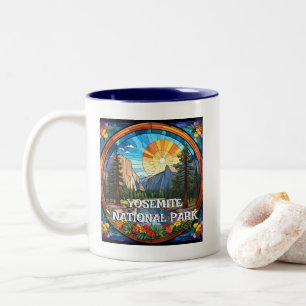 Caneca De Café Em Dois Tons Mosaico de Vidro Obtido do Parque Nacional de Yose