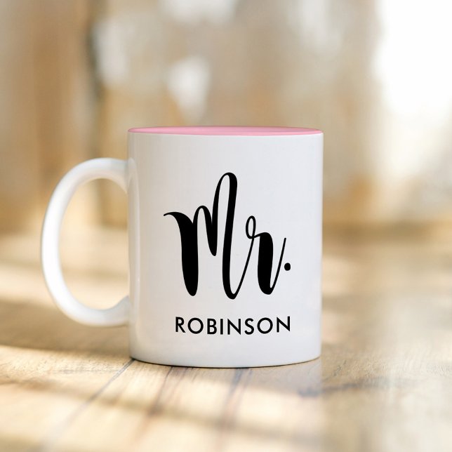 Caneca De Café Em Dois Tons Mr. Modern Script Monogramding Wedding (Criador carregado)