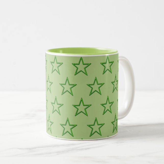 Caneca De Café Em Dois Tons Mug - Estrelas Verdes em Verde Pálido (Frente Esquerda)