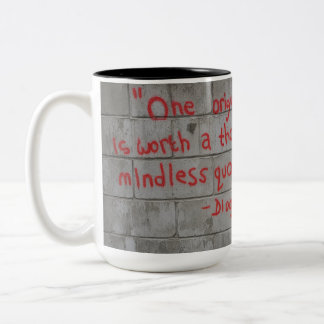 Caneca De Café Em Dois Tons Mug Street Art "Urban Dreams"
