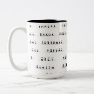 Caneca De Café Em Dois Tons Muitas palavras sobre cubos