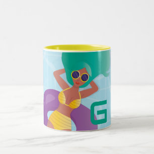 Caneca De Café Em Dois Tons Mulher Negra em Piscina, Sua Inicial