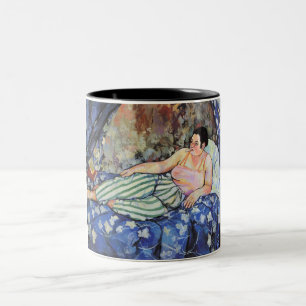 Caneca De Café Em Dois Tons Mulher no quarto azul (por Suzanne Valadon)