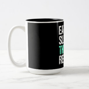 Caneca De Café Em Dois Tons Mulheres Comem Teatro De Sono Repetem Atores Engra
