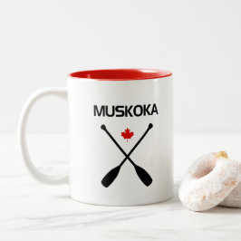 Caneca De Café Em Dois Tons Muskoka Canada cruzou o remo dos remos