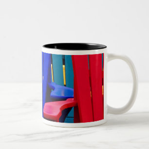 Caneca De Café Em Dois Tons N.A. Canadá, Nova Scotia, Bridgewater. Colorido 2
