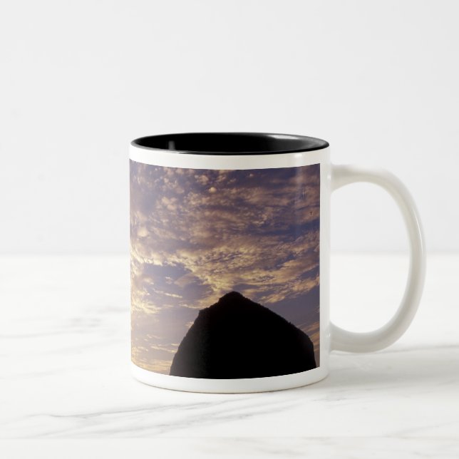 Caneca De Café Em Dois Tons NA, EUA, Oregon Coast, Canon Beach com (Direita)