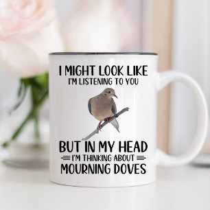 CANECA DE CAFÉ EM DOIS TONS NA MINHA CABEÇA ESTOU A PENSAR SOBRE AS DOVAS DE M