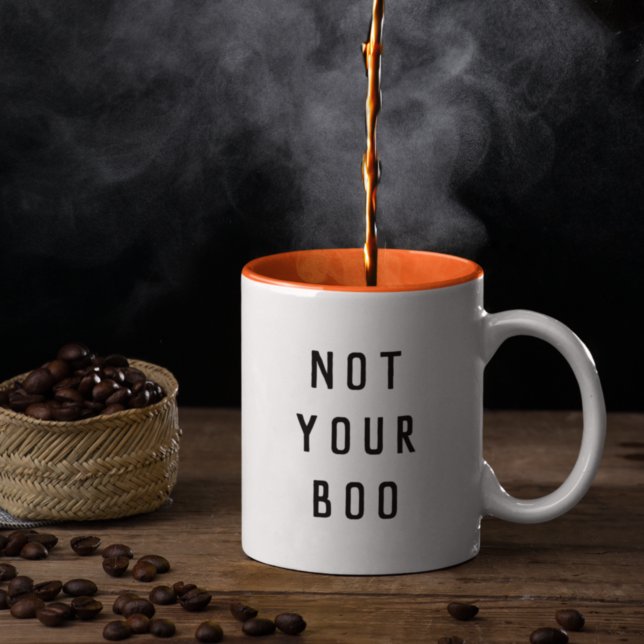 Caneca De Café Em Dois Tons Não é o seu Boo Halloween (Criador carregado)