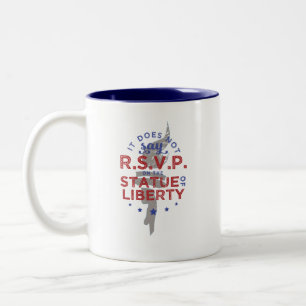 Caneca De Café Em Dois Tons Não Está Escrito RSVP na Estátua da Liberdade