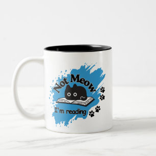 Caneca De Café Em Dois Tons Não estou lendo uma citação engraçada Mug