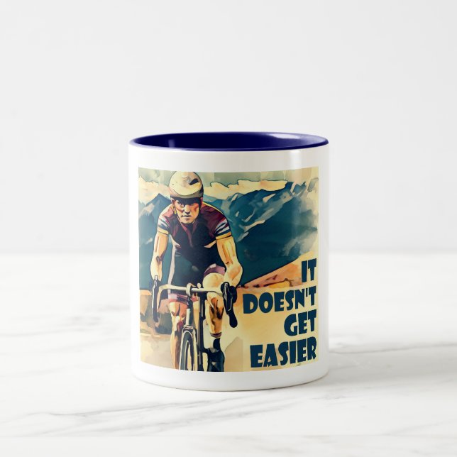 Caneca De Café Em Dois Tons Não fica mais fácil andar de bicicleta (Centro)