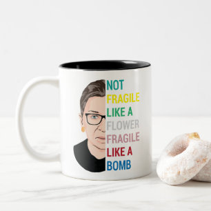 Caneca De Café Em Dois Tons Não Frágil Como Uma Flor Frágil Como Uma Bomba