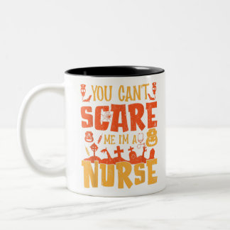 Caneca De Café Em Dois Tons Não me assusta, sou enfermeira.