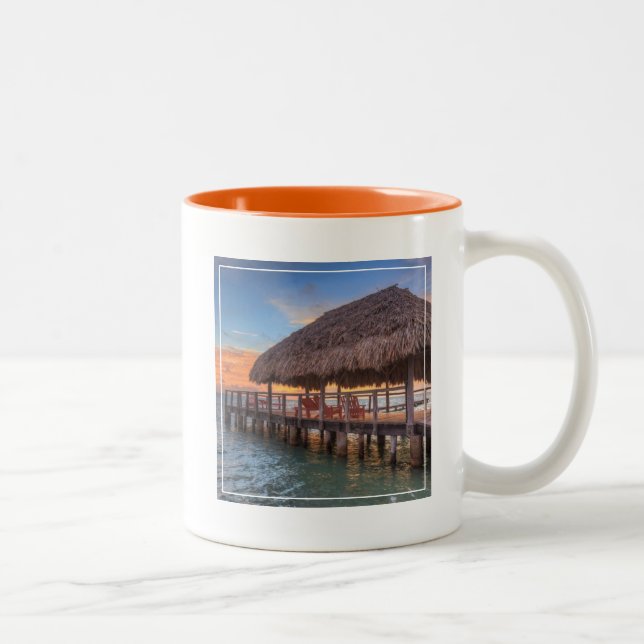 Caneca De Café Em Dois Tons Nascer do sol do Dockside (Direita)