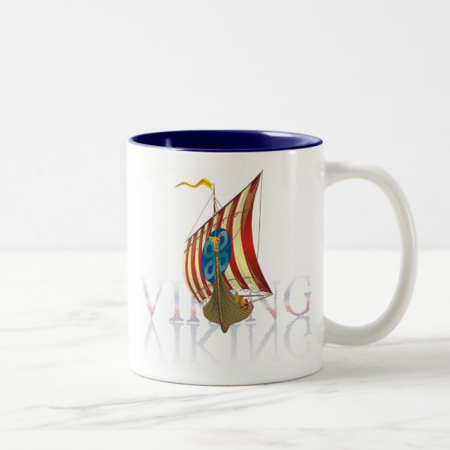 Caneca De Café Em Dois Tons Navio de Viking que reflete na água misteriosa (Direita)