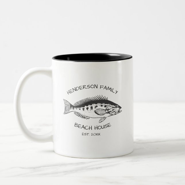 Caneca De Café Em Dois Tons Nome da família Beach House Fish (Esquerda)