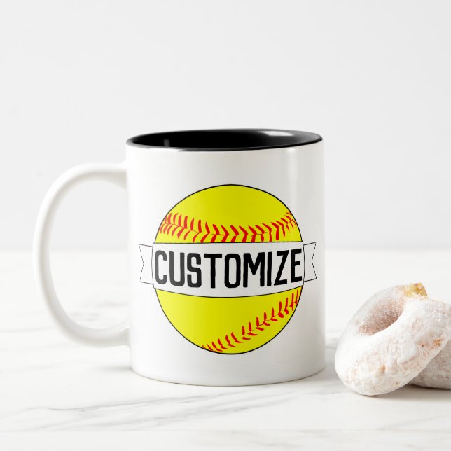 Caneca De Café Em Dois Tons Nome Personalizado da Equipe do Softball e Ventila (Com Donut)