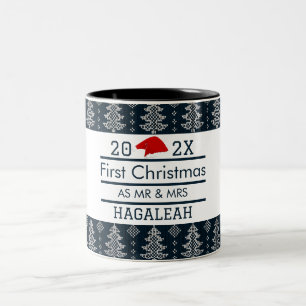 Caneca De Café Em Dois Tons Nosso Primeiro Natal como Sr. e Sra. Newlywing