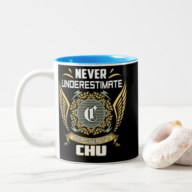 Caneca De Café Em Dois Tons Nunca Subestime O Poder De Um Chu (Com Donut)