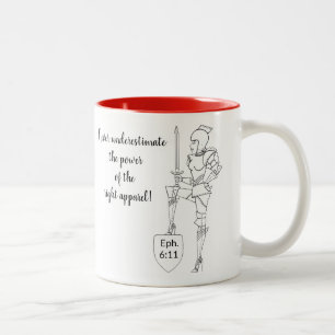 Caneca De Café Em Dois Tons "Nunca Subestime o Poder do Vestuário”