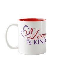 O amor é Kind Mug — dois tons vermelhos