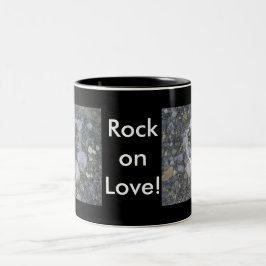 Caneca De Café Em Dois Tons O amor é Rock Solid