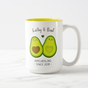 Caneca De Café Em Dois Tons O Bonito Avocado Cuddle Personalizou O Presente Pa