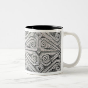 Caneca De Café Em Dois Tons O chancel da basílica de Santo-Denis