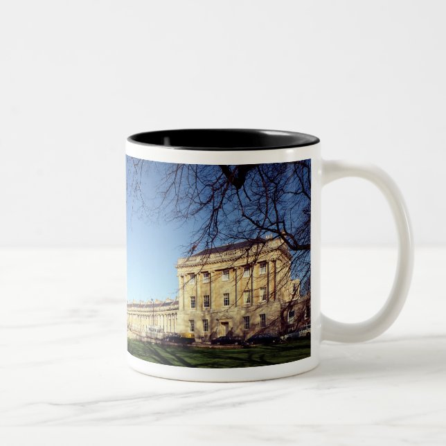 Caneca De Café Em Dois Tons O crescente real, 1767-75 (Direita)