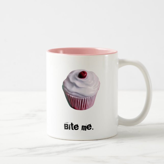 Caneca De Café Em Dois Tons o cupcake, morde-me (Direita)
