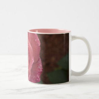 Caneca De Café Em Dois Tons o dia chuvoso aumentou