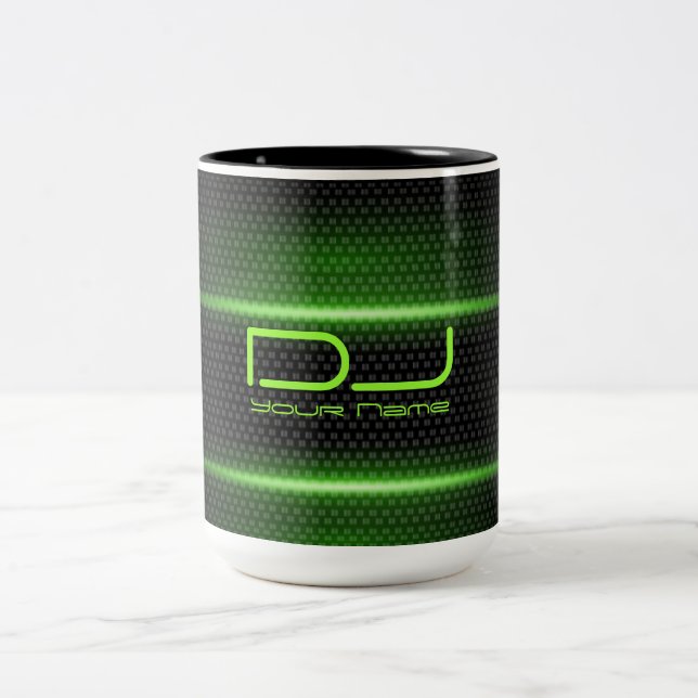 Caneca De Café Em Dois Tons O DJ elegante agride (Centro)