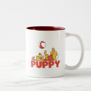 Caneca De Café Em Dois Tons O filhote de cachorro joga o camiseta e os