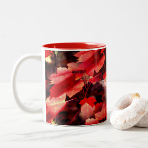 Caneca De Café Em Dois Tons O outono vermelho deixa a natureza personalizada