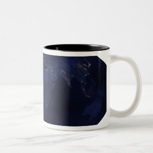 Caneca De Café Em Dois Tons O ½ s do ¿  de Earthï humano-gerou luzes