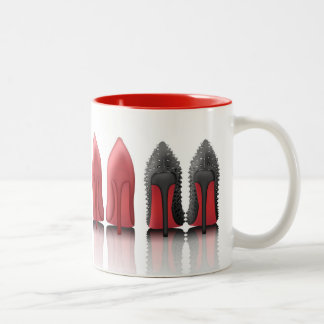 Caneca De Café Em Dois Tons O vermelho assenta estiletes no leopardo, preto,