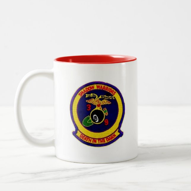 Caneca De Café Em Dois Tons ó veterinário de Vietnam da Divisão de Marinha (Esquerda)